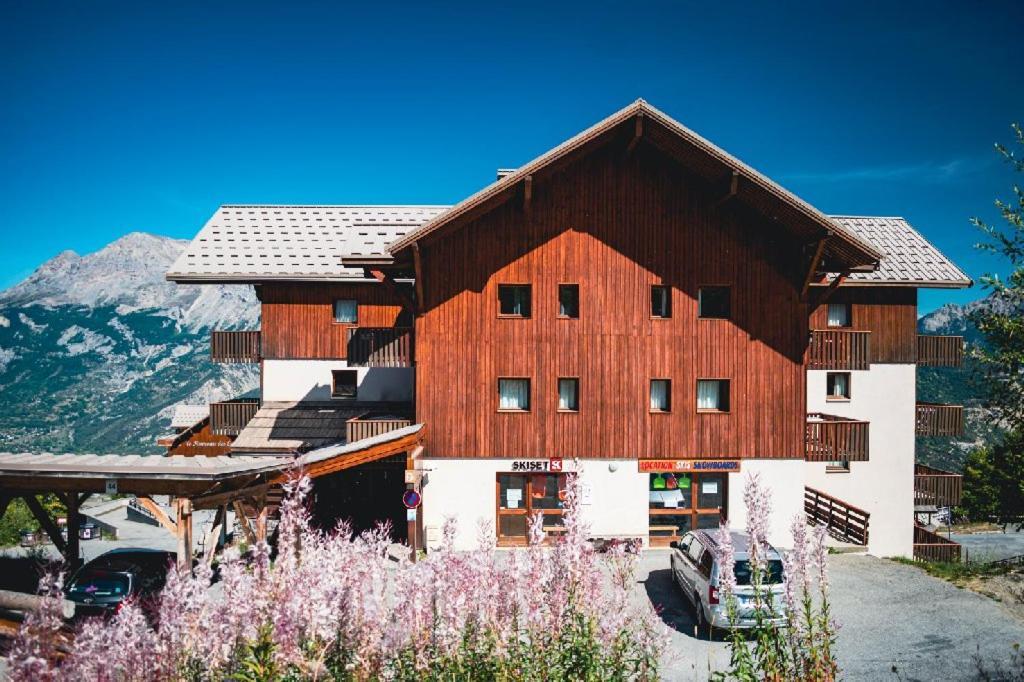 Aparthotel Les Gentianes By Actisource Puy-Saint-Vincent Esterno foto